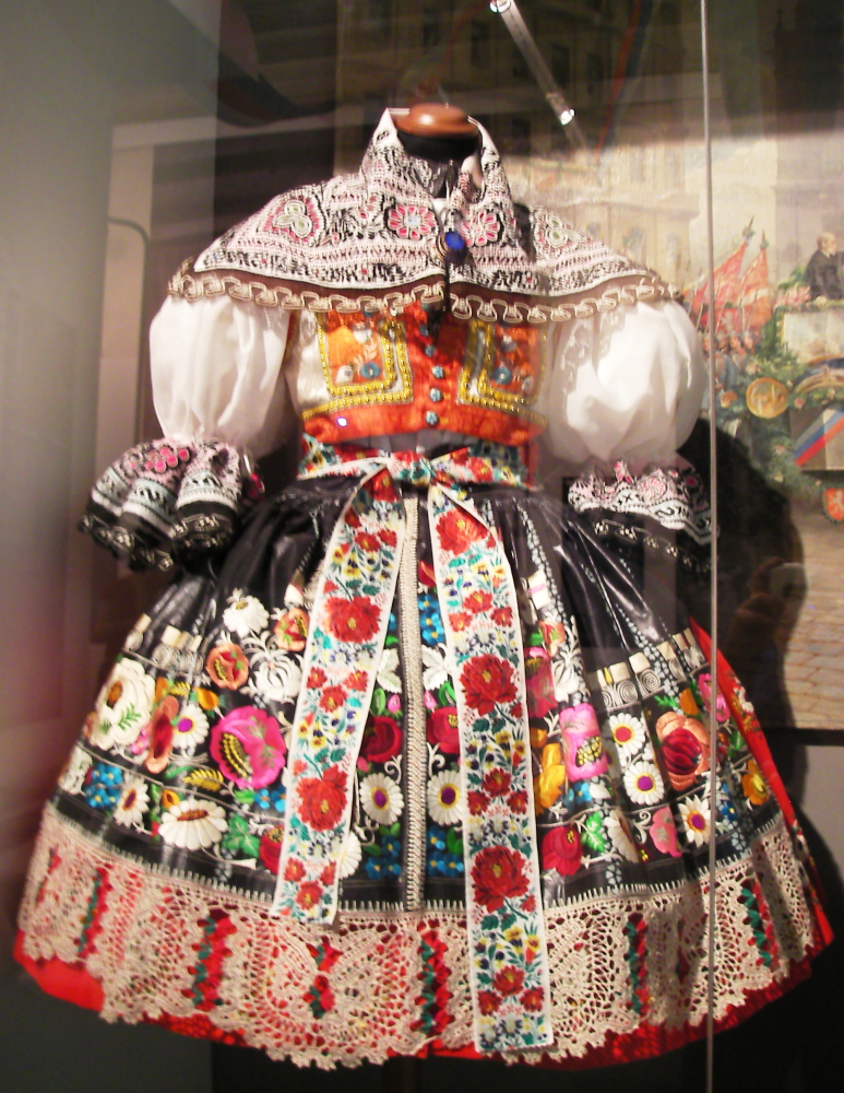 geleneksel Çek elbisesi