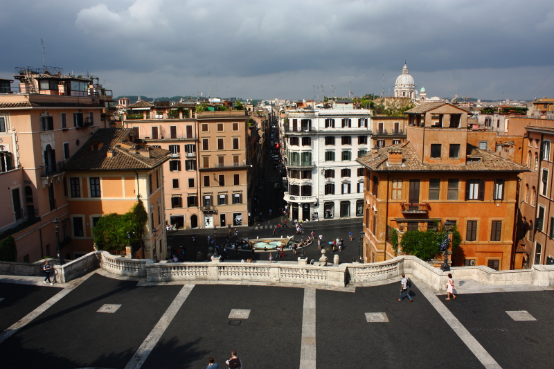 Trinita dei Monti Terası ve İspanyol Meydanı (Piazza di Spagna)