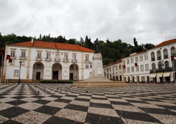 Tomar Meydanı - Praça da Republica de Tomar