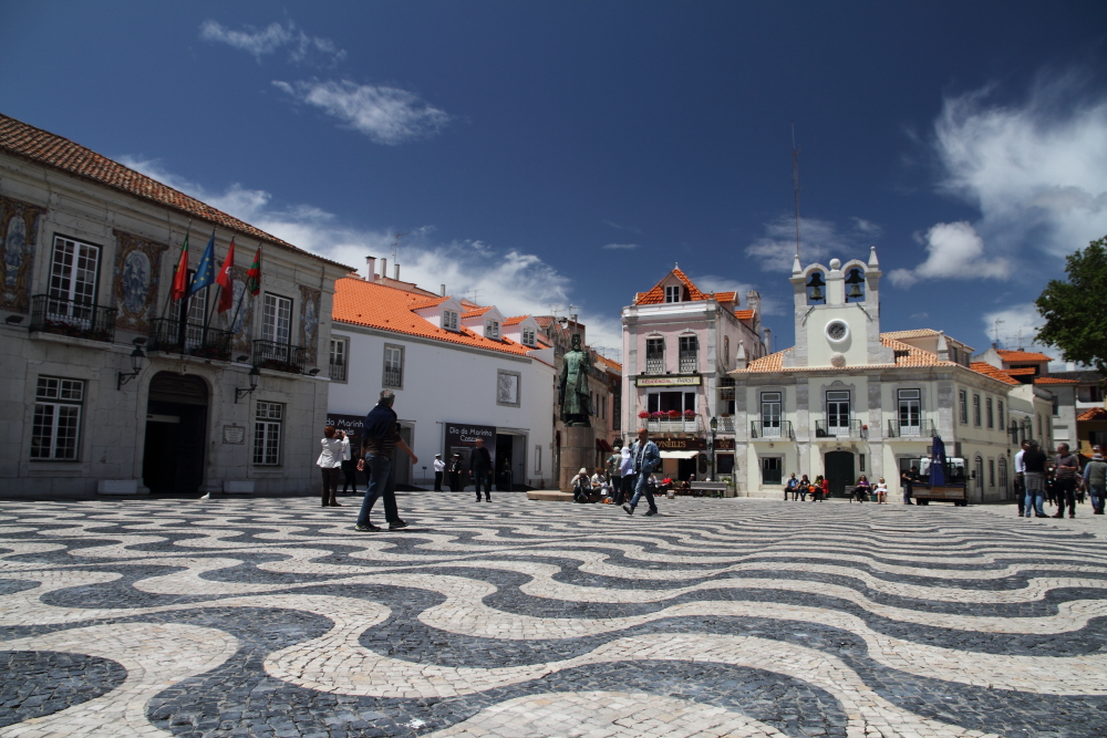 Cascais şehir merkezi ve Belediye Binası