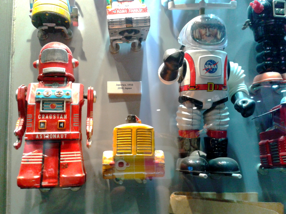 Japon çocukların robot oyuncakları, 1950