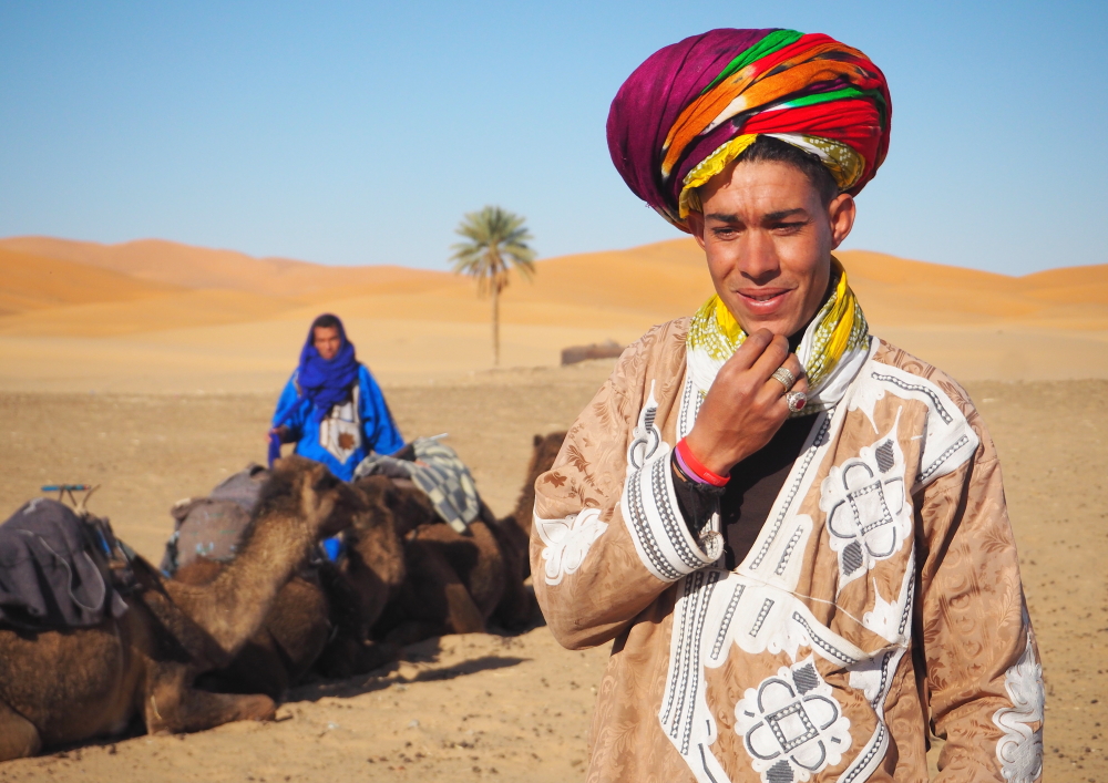 Sahara Çölü'nde bize rehberlik eden Tuaregler