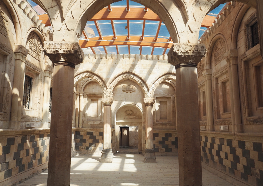 İshak Paşa Sarayı, Muayede (Merasim) Salonu