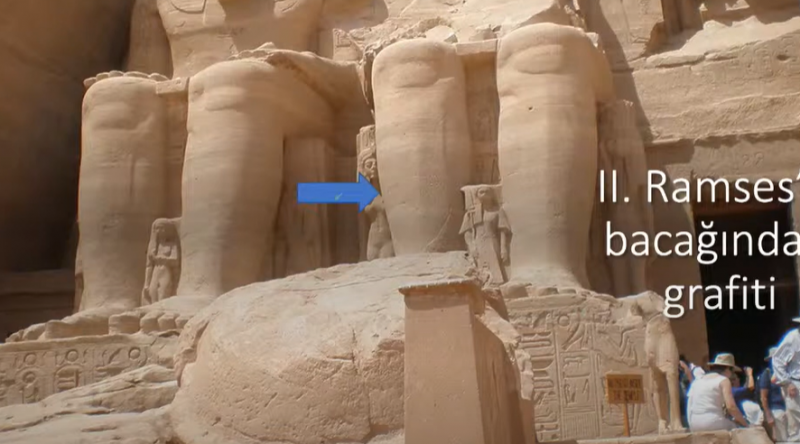 Antik Mısır - Abu Simbel Tapınağı - Karialı askerlerin Karca yazıları