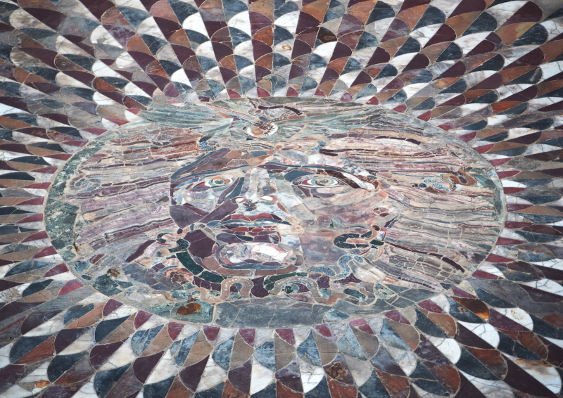 Yılan saçlı Medusa mozaiği