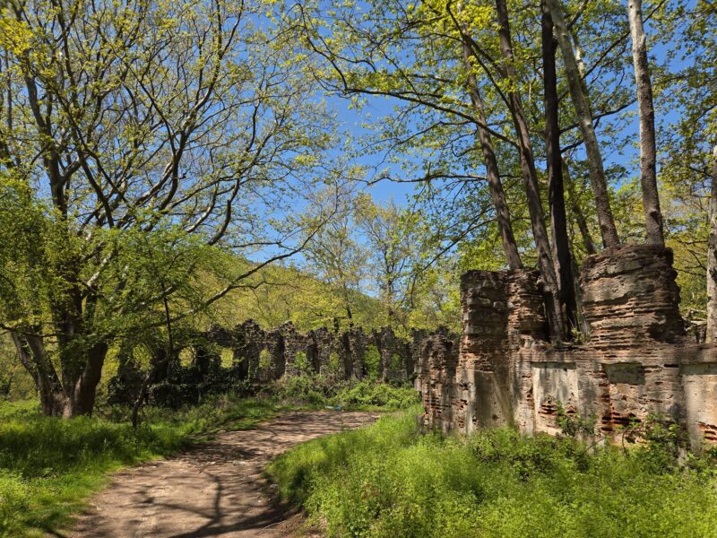 Erdek Kirazlı Manastırı harabesi