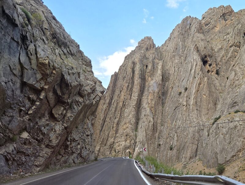 Şine Dağı koridoru